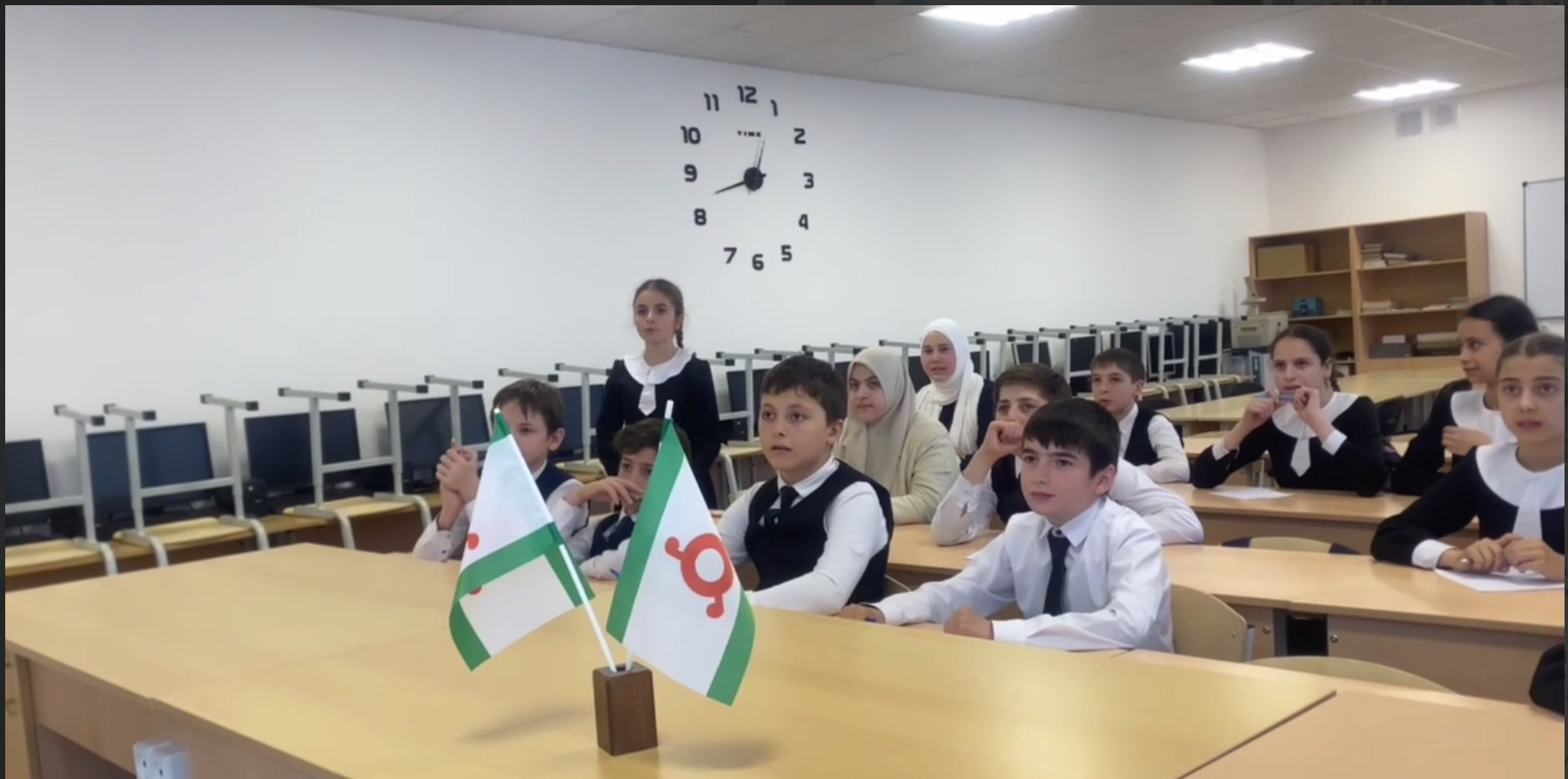 Сегодня мы отмечаем День славянской письменности и культуры, праздник, посвященный создателям славянской азбуки - святым Кириллу и Мефодию..