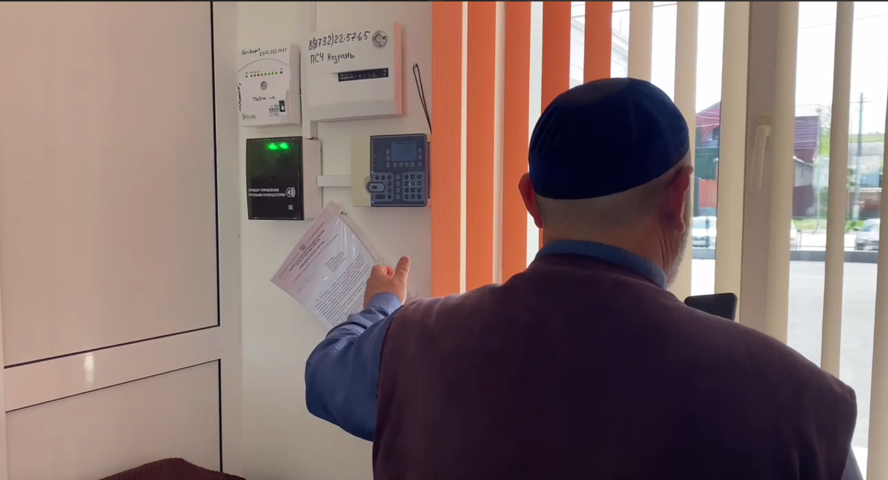 В целях усиления антитеррористической безопасности 20 декабря на территории нашей школы  прошло учебно–тренировочное занятие по отработке действий работников и учащихся школы при вооруженном нападении на объект и обнаружении после нейтрализации нарушителя.