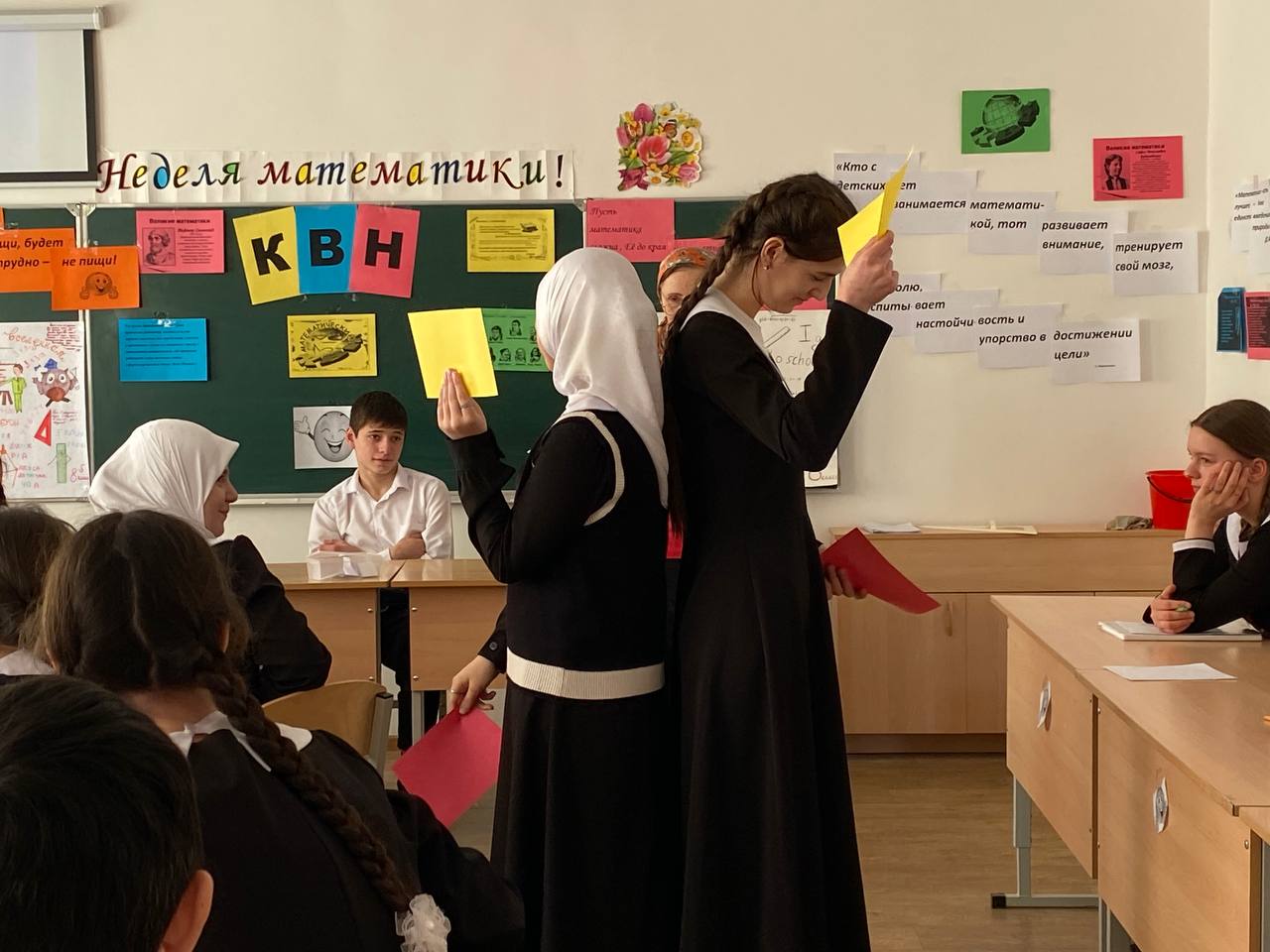 Математический брейн-ринг прошел для учащихся 8-х классов. «Думай, пробуй и ищи, будет трудно-не пищи» .